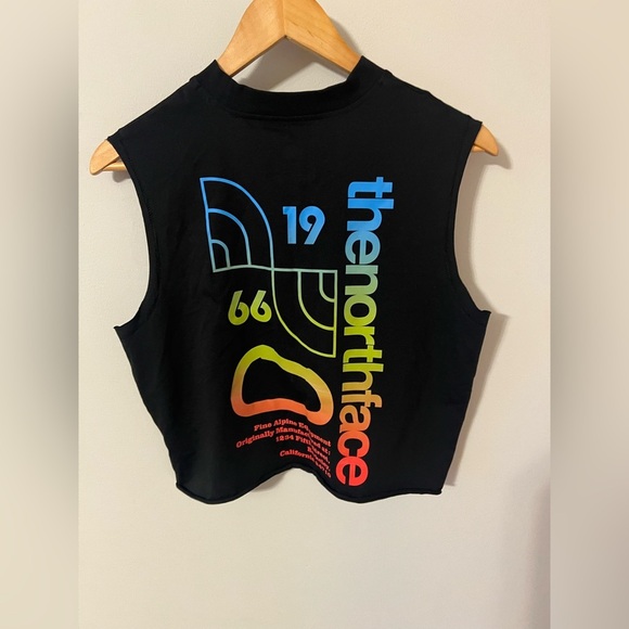 The North Face Women's Himalayan Bottle Source Tank Large Relaxed Fit Black - Picture 1 of 5